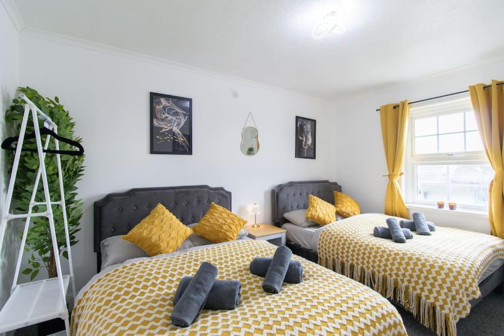 Open Mind Property - Southsea With Free Parking พอร์ตสมัธ ภายนอก รูปภาพ